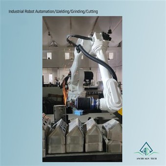 Lemez robotcsiszolási megoldás